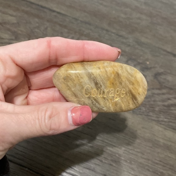 Heading rocks - Picture 5 of 6